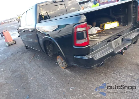 2022 Ram 1500 Limited 4X4 5'7 Box from USA, damaged, VIN 1C6SRFHT1NN144917